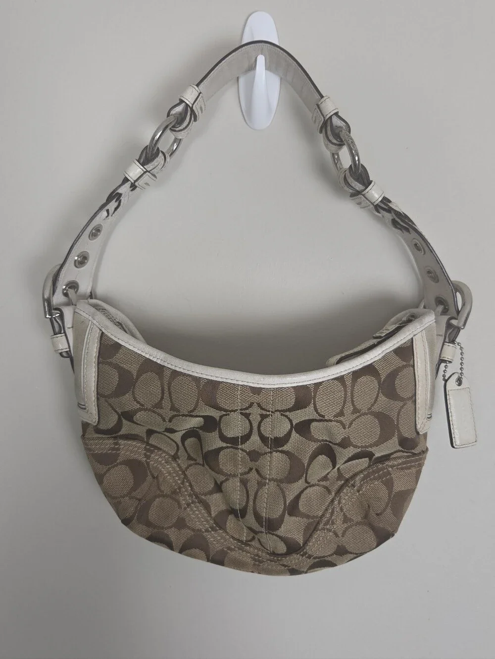 Coach 6266 Soho Canvas Monogram Small Shoulder Bag Tan White Trim Vintage Y2K